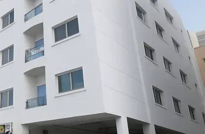 عمارة بالكامل - 8 غرف نوم - 8 حمامات للبيع في الراشدية - عجمان