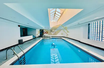 شقة - غرفة نوم - 2 حمامات للايجار في الرفاعة - بر دبي - دبي