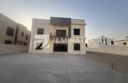 Apartment - 5 Bedrooms - 6 Bathrooms for rent in Al Warqa'a 4 - Al Warqa'a - Dubai