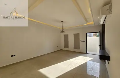 Villa - 4 Bedrooms - 4 Bathrooms for rent in Al Yasmeen 1 - Al Yasmeen - Ajman