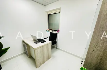 Office Space - Studio - 1 Bathroom for rent in Silver Home Building - Hor Al Anz - Deira - Dubai