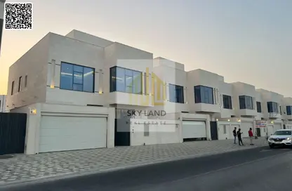 Villa - 5 Bedrooms - 7 Bathrooms for sale in Al Amira Village - Al Yasmeen - Ajman