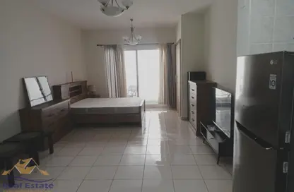 Apartment - Studio - 1 Bathroom for rent in Mulberry 2 - Emirates Gardens 2 - Jumeirah Village Circle - Dubai
