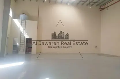 مستودع - استوديو - 1 حمام للايجار في أم درع - أم القيوين