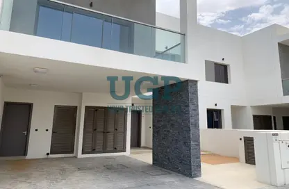 Outdoor Building image for: Townhouse - 3 Bedrooms - 5 Bathrooms for sale in The Cedars - Yas Acres - Yas Island - Abu Dhabi, Image 1