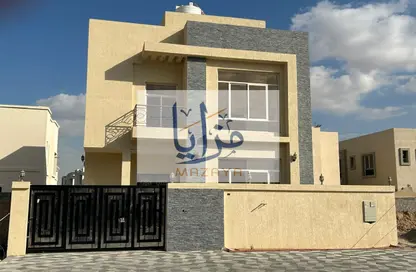 فيلا - 5 غرف نوم - 7 حمامات للايجار في الحليو 2 - الحليو - عجمان