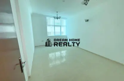 Apartment - 2 Bedrooms - 2 Bathrooms for rent in New Al Taawun Road - Al Taawun - Sharjah
