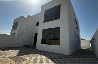 Villa - 4 Bedrooms - 4 Bathrooms for rent in Khuzam - Ras Al Khaimah