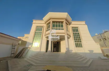 Villa - 5 Bedrooms - 7 Bathrooms for rent in Mohamed Bin Zayed City - Abu Dhabi