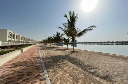 Villa - 2 Bedrooms - 3 Bathrooms for rent in Bermuda - Mina Al Arab - Ras Al Khaimah
