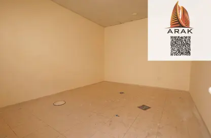 Bulk Rent Unit - Studio - 7+ Bathrooms for rent in Al Sajaa Industrial - Al Sajaa - Sharjah