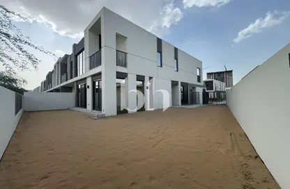 Townhouse - 4 Bedrooms for rent in Aura Gardens - Tilal Al Ghaf - Dubai