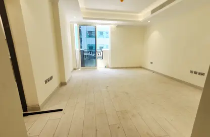 Apartment - 1 Bedroom - 2 Bathrooms for rent in Dar Al Salam Building - Al Zahiyah - Abu Dhabi