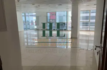 Office Space - Studio - 1 Bathroom for rent in Business Tower C - Business Towers - Electra Street - Abu Dhabi