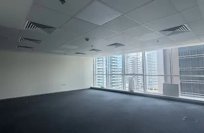 Office Space - Studio for rent in Lake Central - Business Bay - Dubai