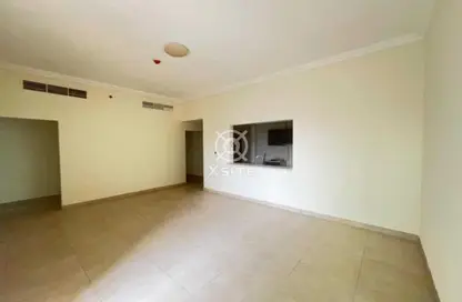 Apartment - 3 Bedrooms - 4 Bathrooms for rent in Plaza Residences 2 - Plaza Residences - Jumeirah Village Circle - Dubai