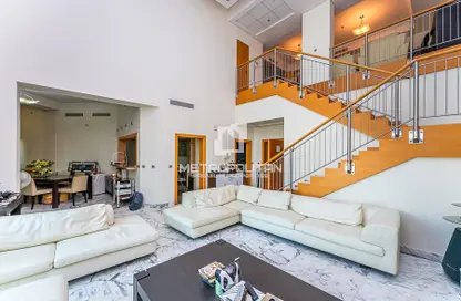 Penthouse - 4 Bedrooms - 5 Bathrooms for rent in Al Sarrood - Shoreline Apartments - Palm Jumeirah - Dubai