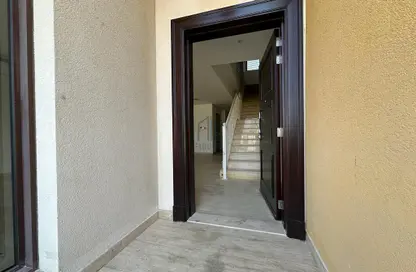 Hall / Corridor image for: Townhouse - 4 Bedrooms - 5 Bathrooms for sale in Jumeirah Village Circle - Dubai, Image 1