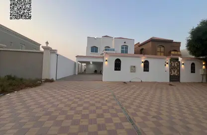 Villa - 5 Bedrooms - 7 Bathrooms for sale in Al Mowaihat 1 - Al Mowaihat - Ajman