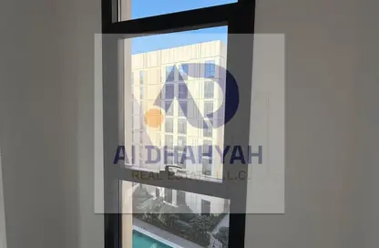 شقة - غرفة نوم - 2 حمامات للبيع في الممشى - مويلح - الشارقة