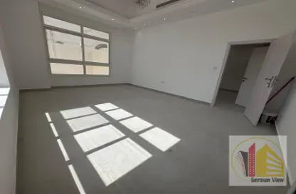 شقة - 2 غرف نوم - 3 حمامات للايجار في مدينة الرياض - أبوظبي