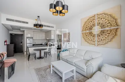 شقة - غرفة نوم - 2 حمامات للايجار في غالية - منطقة 18 - قرية الجميرا سركل - دبي شقة - غرفة نوم - 2 حمامات للايجار في غالية - منطقة 18 - قرية الجميرا سركل - دبي