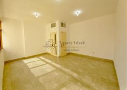 Apartment - 3 bedrooms - 5 bathrooms for rent in Lake View Tower - Corniche Road - Abu Dhabi