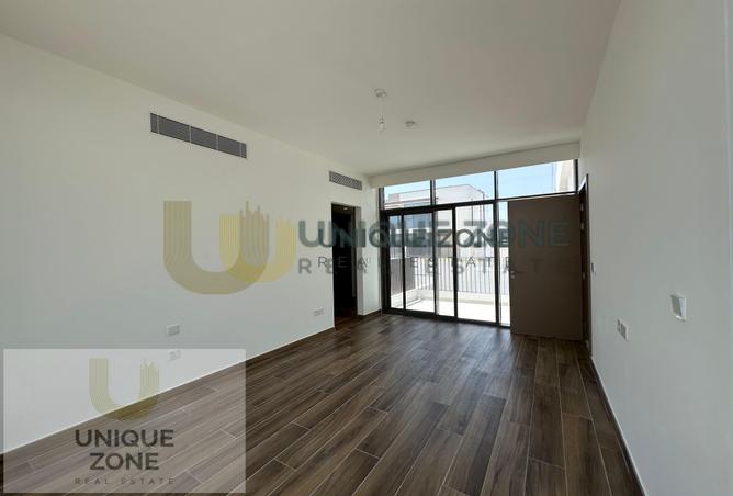 15460010 - Property Image 2