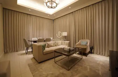 صورة لـ غرفة المعيشة / غرفة الطعام شقة - 2 غرف نوم - 3 حمامات للايجار في العنوان رزيدنس فاونتن فيوز - دبي وسط المدينة - دبي ، صورة رقم 1