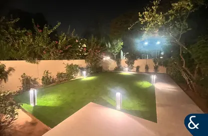 فيلا - 3 غرف نوم - 4 حمامات للايجار في الينابيع 8 - الينابيع - دبي