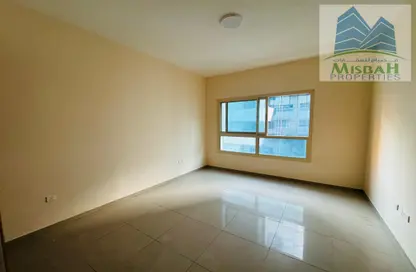 Empty Room image for: Apartment - 2 Bedrooms - 3 Bathrooms for rent in Sama Building - Al Barsha 1 - Al Barsha - Dubai, Image 1