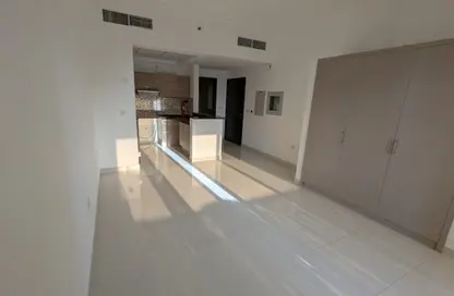 Apartment - Studio - 1 Bathroom for rent in Spanish Tower - Dubai Sports City - Dubai