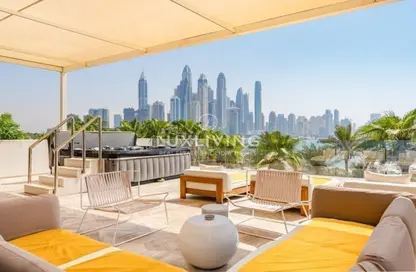 Apartment - 5 Bedrooms - 6 Bathrooms for sale in FIVE Palm Jumeirah - Palm Jumeirah - Dubai