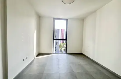 Apartment - Studio - 1 Bathroom for rent in The Link - East Village - Aljada - Sharjah