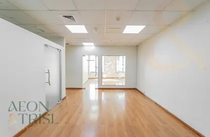 Office Space - Studio - 1 Bathroom for rent in Palace Tower 1 - Palace Towers - Dubai Silicon Oasis - Dubai