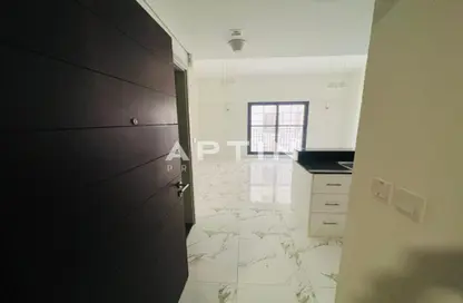 Apartment - 1 Bedroom - 2 Bathrooms for rent in Kappa Acca 2 - Dubai Residence Complex - Dubai