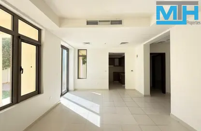 فيلا - 3 غرف نوم - 4 حمامات للايجار في ميرا اوازيس 2 - ميرا  اوازيس - ريم - دبي