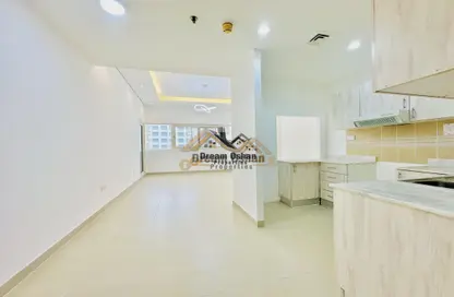 Apartment - 1 Bedroom - 2 Bathrooms for rent in ASB Tower - Dubai Silicon Oasis - Dubai