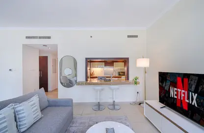 شقة - 1 حمام للبيع في بوديوم برج فيوز - برج فيوز - وسط مدينة دبي - دبي