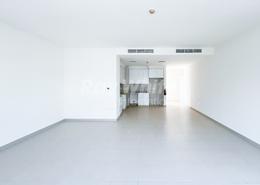 صورةغرفة فارغة لـ: تاون هاوس - 2 غرف نوم - 2 حمامات للبيع في أوربانا III - اعمار الجنوبية - دبي الجنوب (مركز دبي العالمي) - دبي, صورة 1