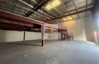 Warehouse - Studio - 1 Bathroom for rent in Al Jlail - Al Sajaa - Sharjah