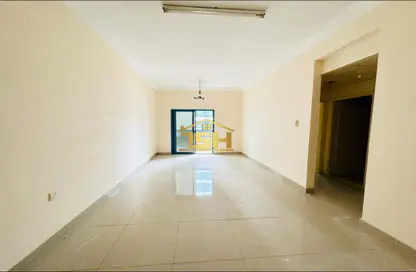 Empty Room image for: Apartment - 1 Bedroom - 2 Bathrooms for rent in Lootah Tower - Al Nahda - Sharjah, Image 1