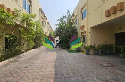 فيلا - 3 غرف نوم - 4 حمامات للايجار في فلل الجميرا 1 - جميرا 1 - الجميرا - دبي