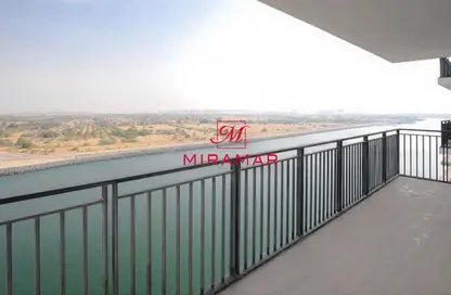 Apartment - 2 Bedrooms - 2 Bathrooms for sale in Waters Edge - Yas Island - Abu Dhabi
