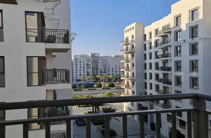 Apartment - 2 Bedrooms - 2 Bathrooms for rent in Zahra Apartments 2A - Zahra Apartments - Town Square - Dubai