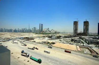 Apartment - Studio - 1 Bathroom for rent in AZIZI Riviera - Meydan One - Meydan - Dubai