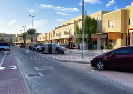 Villa - 3 bedrooms - 4 bathrooms for rent in Desert Style - Al Reef Villas - Al Reef - Abu Dhabi