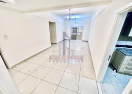 Empty Room image for: Apartment - 3 bedrooms - 3 bathrooms for rent in Muwaileh 29 Building - Muwaileh - Sharjah, Image 1