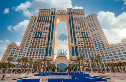 Apartment - 1 Bedroom - 2 Bathrooms for sale in Fairmont Marina Residences - The Marina - Abu Dhabi