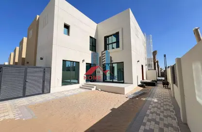 Townhouse - 3 Bedrooms - 4 Bathrooms for rent in Sharjah Sustainable City - Sharjah